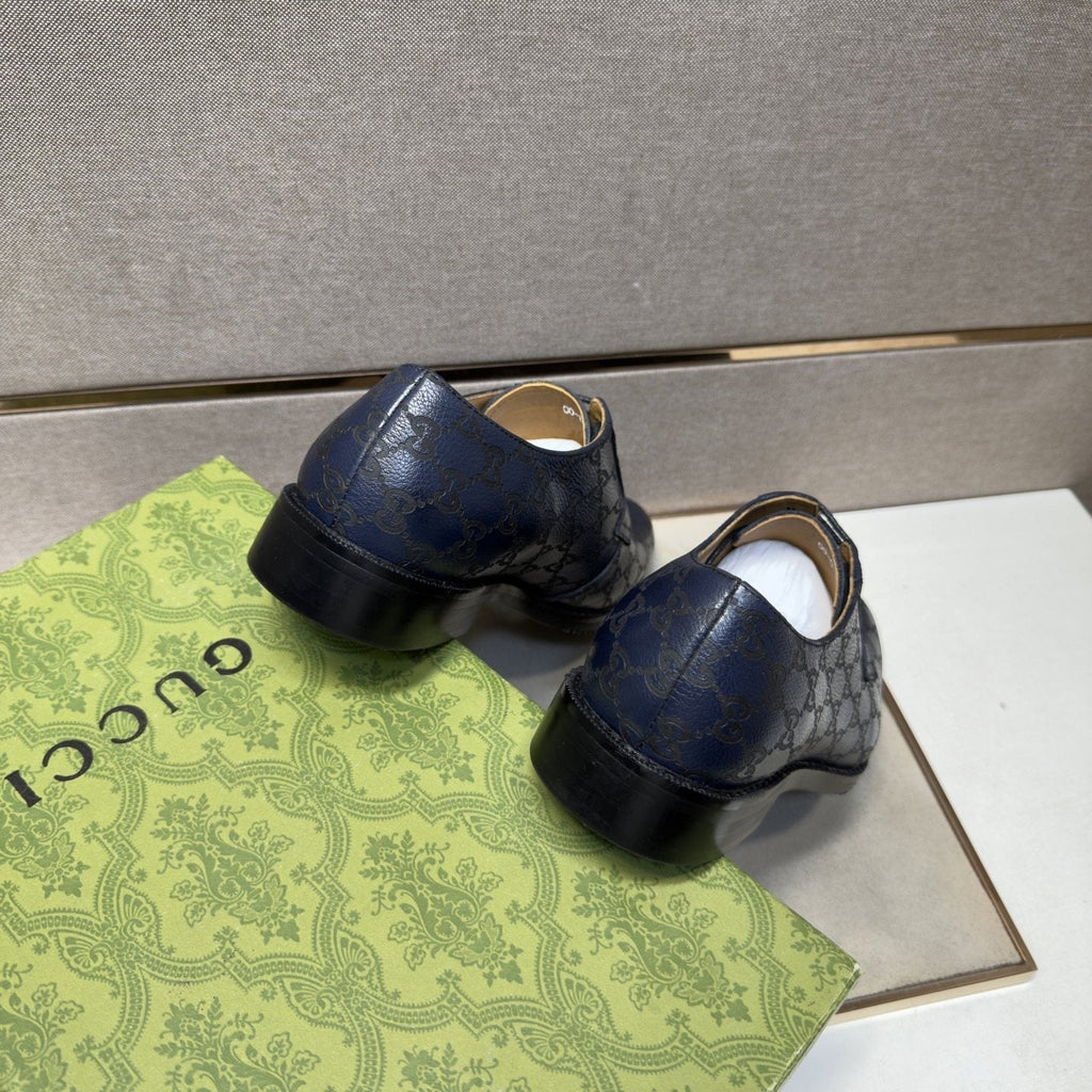 Gucci Men's Navy Lace-Up Shoes